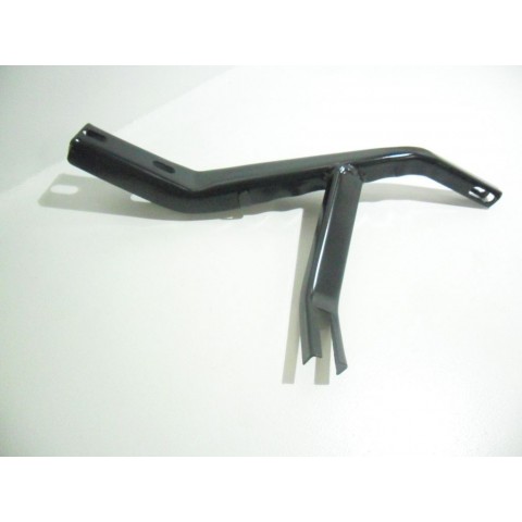   FERRURE AVANT GAUCHE HY300