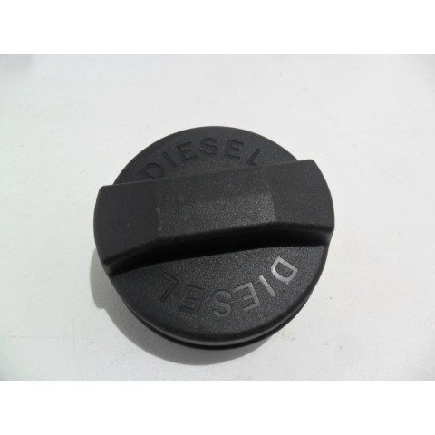 BOUCHON DE RESERVOIR