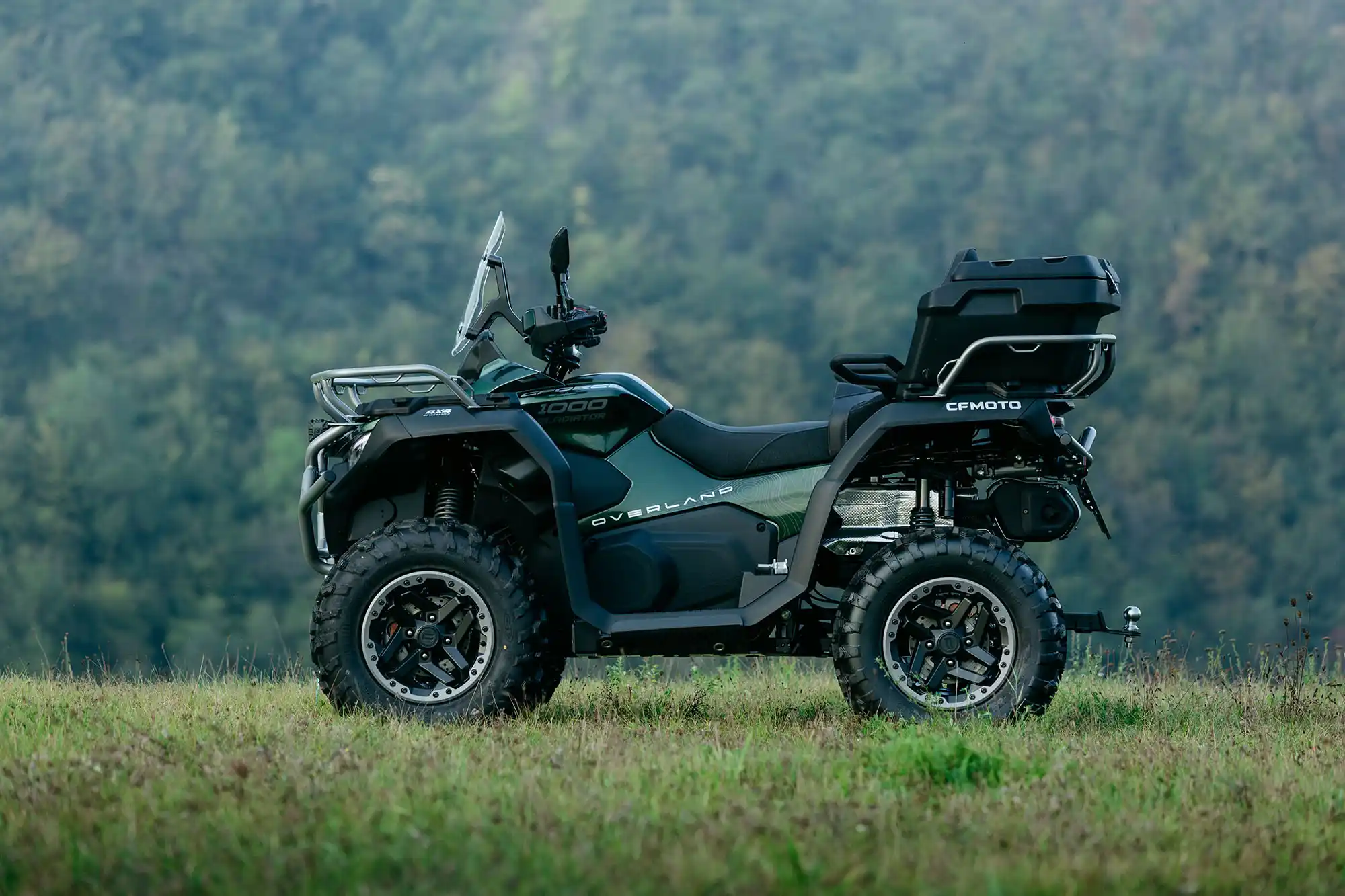 Écran MMI 8 pouces tactile avec Apple CarPlay et T-BOX du quad CFMOTO CFORCE 1000 R Overland